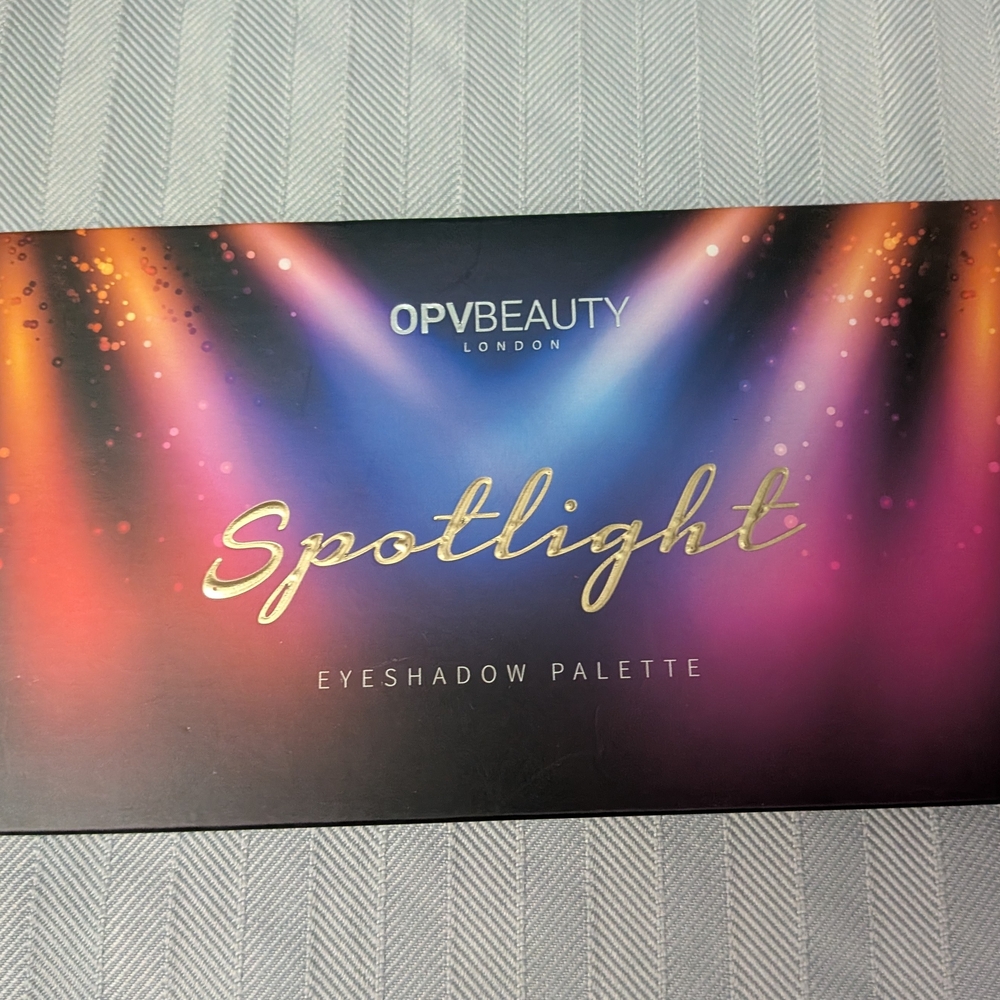 Spotlight Eyeshadow Palette